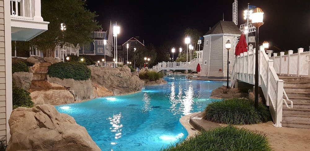Best Dates to Rent DVC Points for Holiday Trips